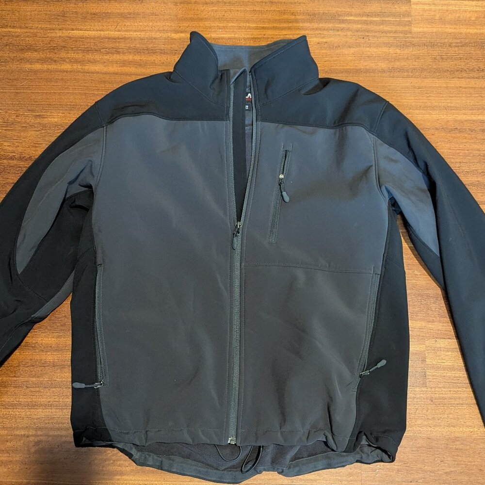 MEN'S KIRKLAND SIGNATURE SOFTSHELL JACKET-SIZE XL-GREY/BLACK-EXCELLENT CONDITION